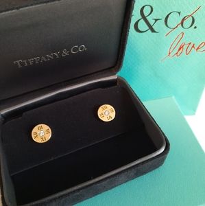18K  Tiffany&Co Atlas stud earrings with diamonds